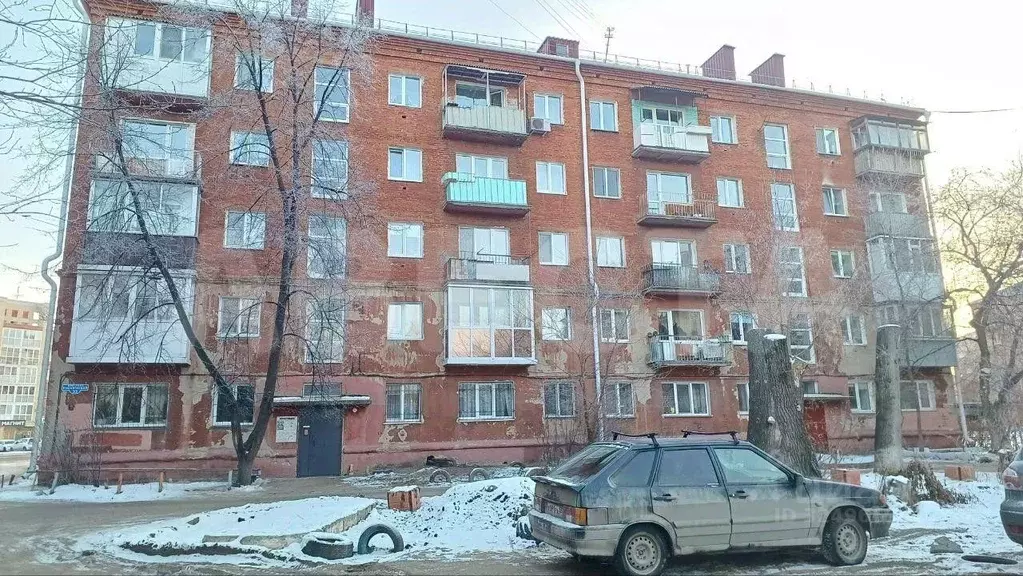 1-к кв. Омская область, Омск просп. Космический, 33 (30.0 м) - Фото 1