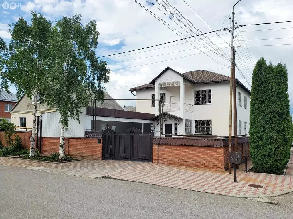 Дом в Ессентуки, Российская улица (404.3 м) - Фото 0