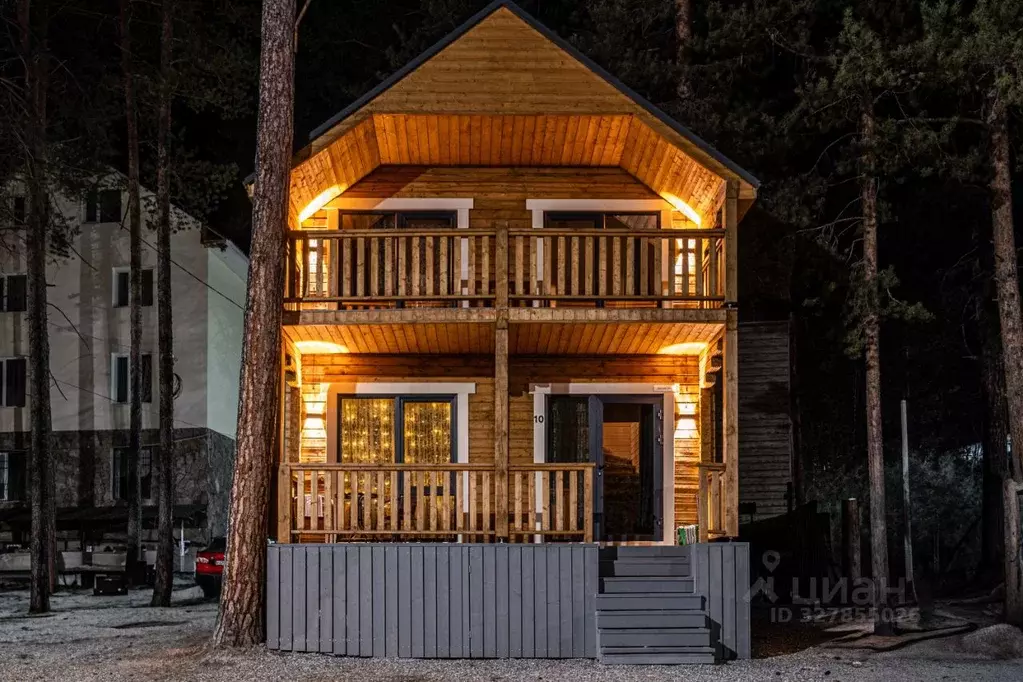 Дом в Кабардино-Балкария, Эльбрусский район, с. Терскол ул. Лесная, ... - Фото 1