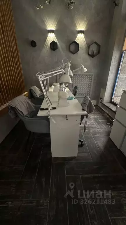 Помещение свободного назначения в Белгородская область, Белгород ул. ... - Фото 1