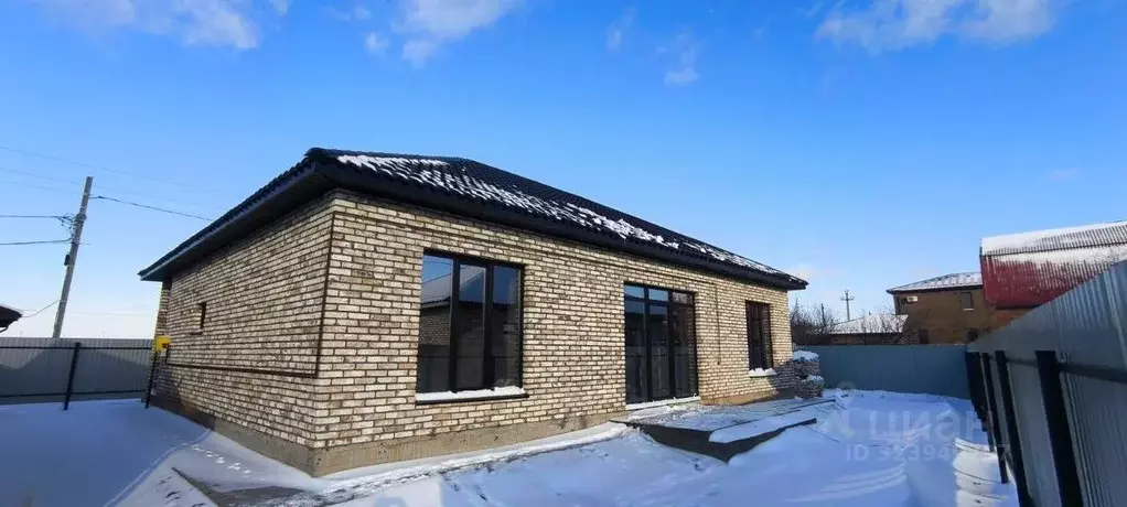 Дом в Оренбургская область, Оренбург Водник СТ,  (100 м) - Фото 1