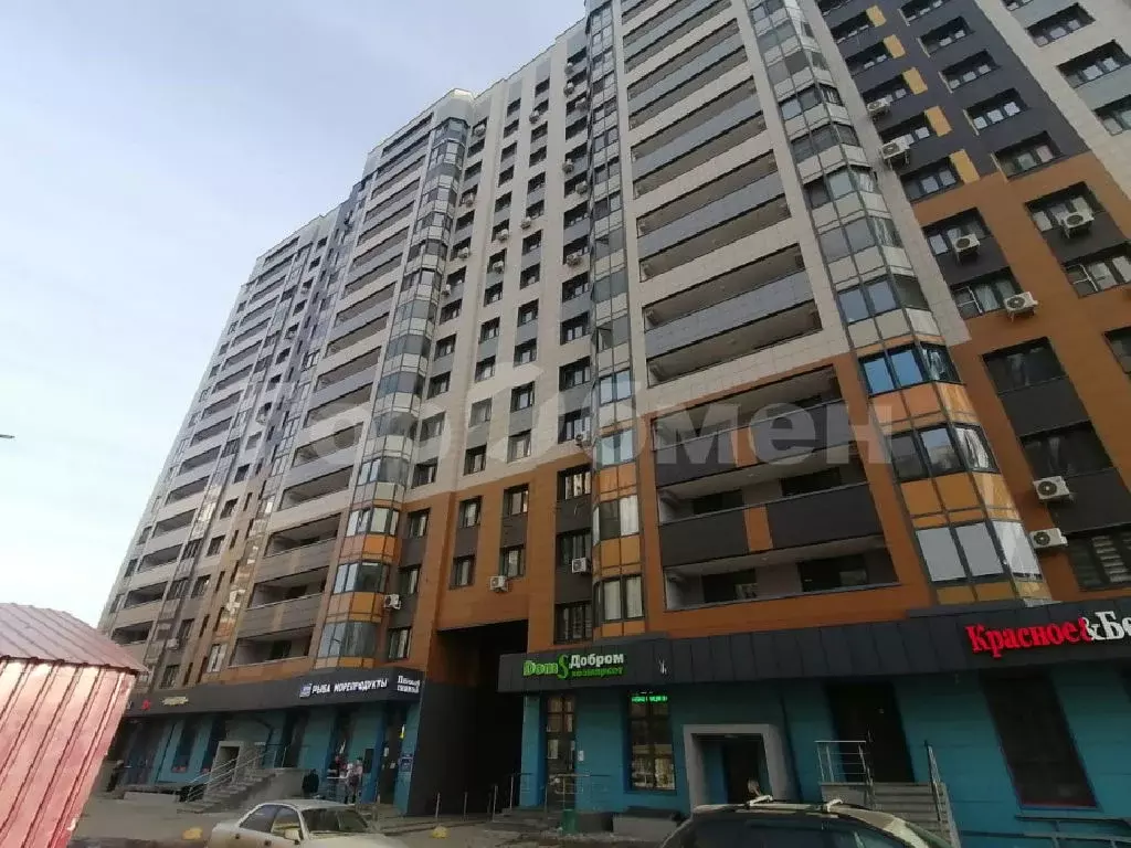 Продается 3-комнатная квартира - Фото 1