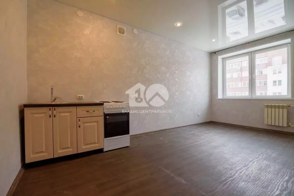 Студия Новосибирская область, Новосибирск Дивногорский мкр, ул. ... - Фото 1