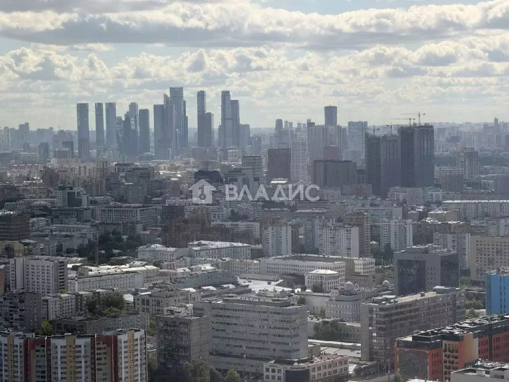 Продается 2-комнатная квартира - Фото 1
