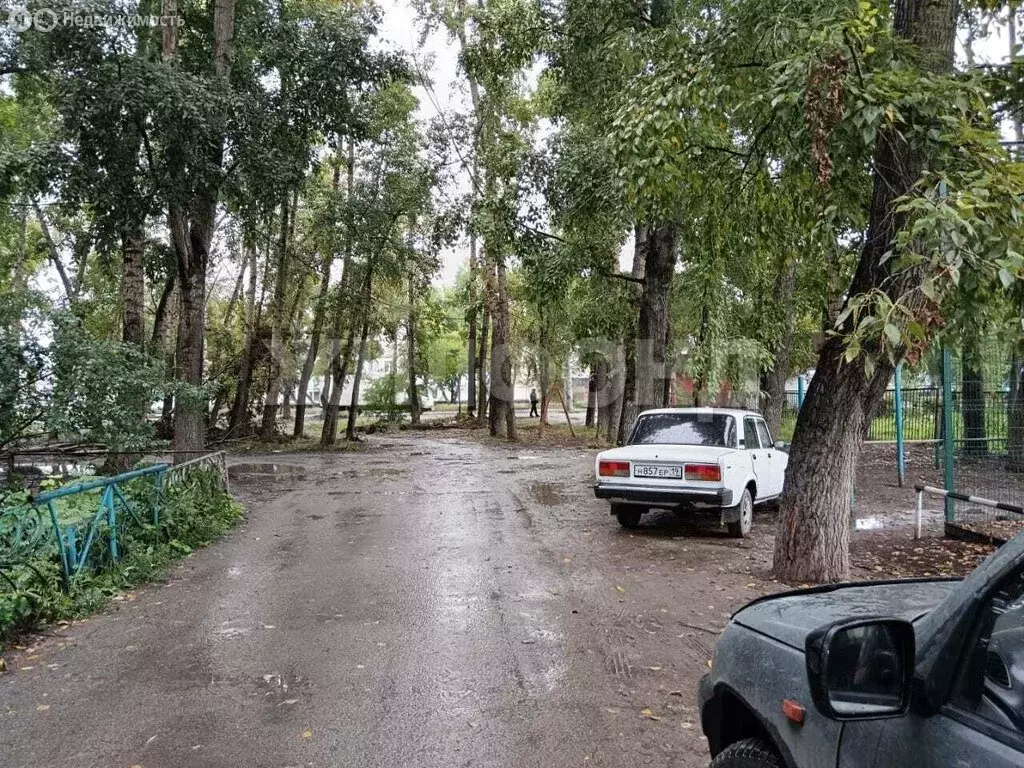 1к в -комнатной квартире ( м) - Фото 0