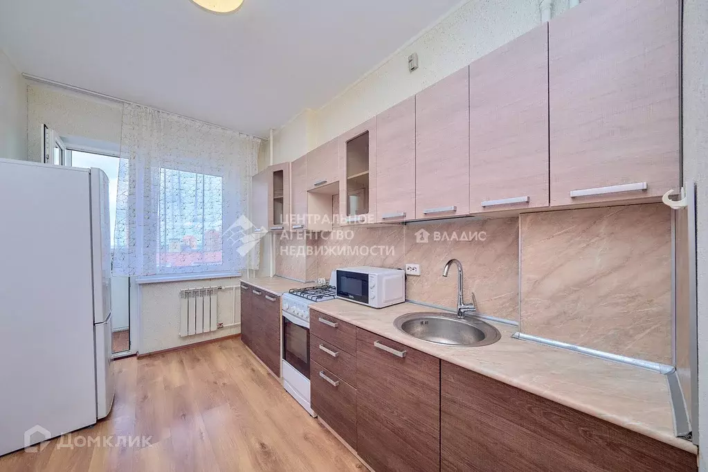 Продаётся 3-к квартира, 57.9 м - Фото 0
