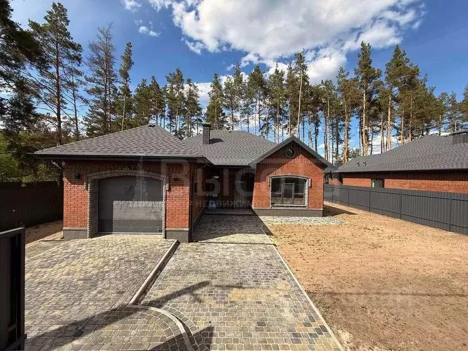 Дом в Воронежская область, Рамонский район, Горожанское с/пос, д. ... - Фото 1