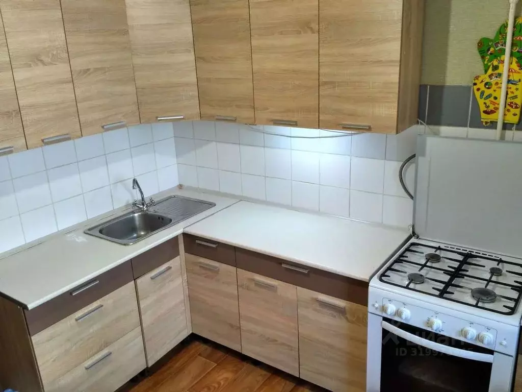 3-к кв. Белгородская область, Белгород ул. Щорса (63.8 м) - Фото 1