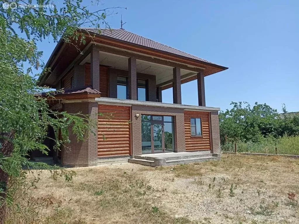 Дом в Иноземцево, микрорайон Бештау, Ленинградская улица (136 м) - Фото 1