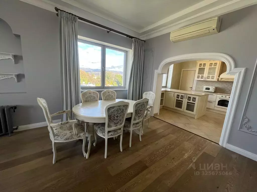 3-к кв. Краснодарский край, Сочи Центральный мкр, ул. Кубанская, 12Б ... - Фото 1