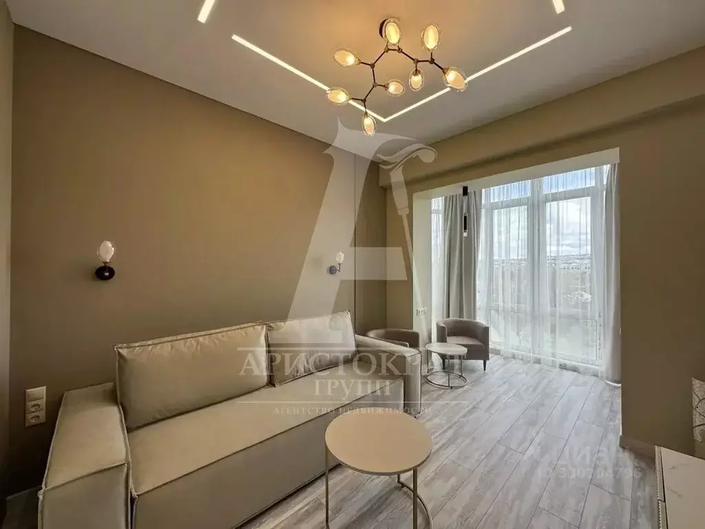 2-к кв. Ставропольский край, Ессентуки Октябрьская ул., 8/6 (63.6 м) - Фото 1