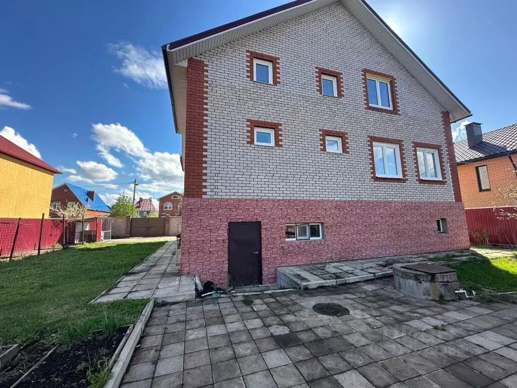 Дом в Башкортостан, Уфа Еленская ул., 13 (220 м) - Фото 1