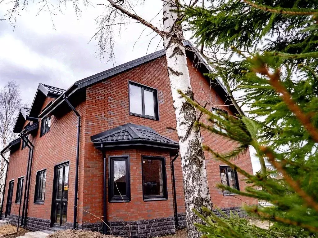 Таунхаус в Ленинградская область, Всеволожский район, Юкковское с/пос, ... - Фото 1