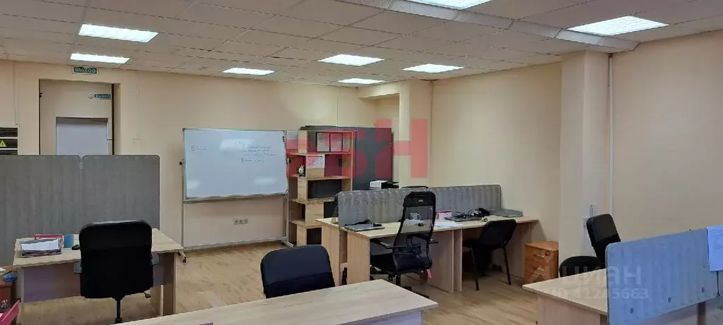 Офис в Омская область, Омск ул. 10 лет Октября, 33 (118 м) - Фото 1