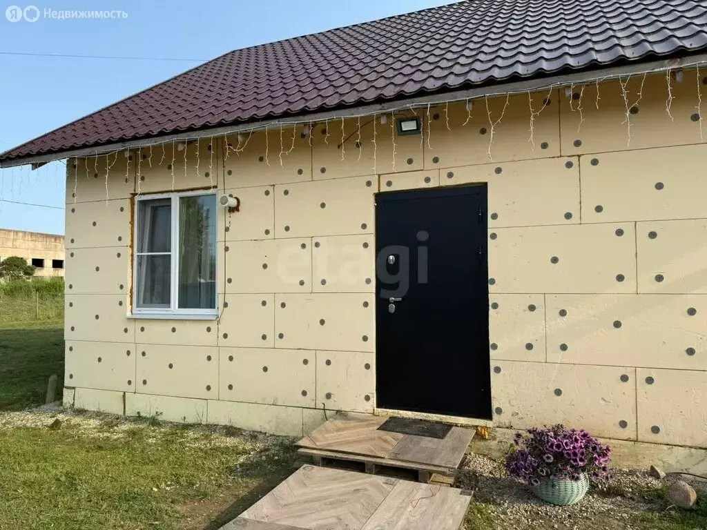 Дом в Дуброво, улица Труда (1500 м) - Фото 1