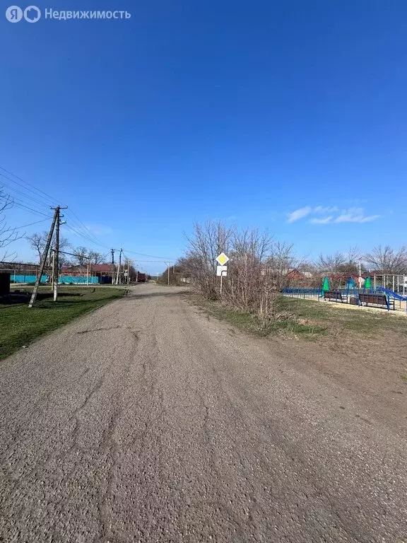 Участок в Кухаривское сельское поселение, хутор Приазовка, Полевая ... - Фото 1