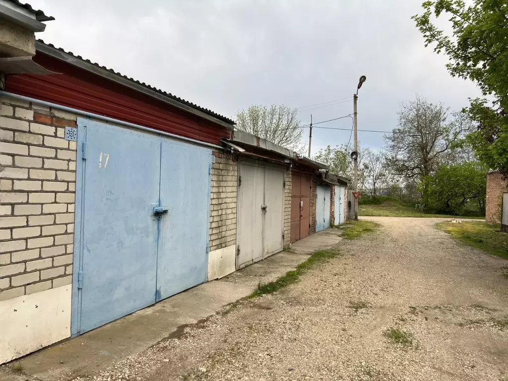 Гараж в Ставропольский край, Георгиевск Преображенская ул., 2 (24 м) - Фото 0