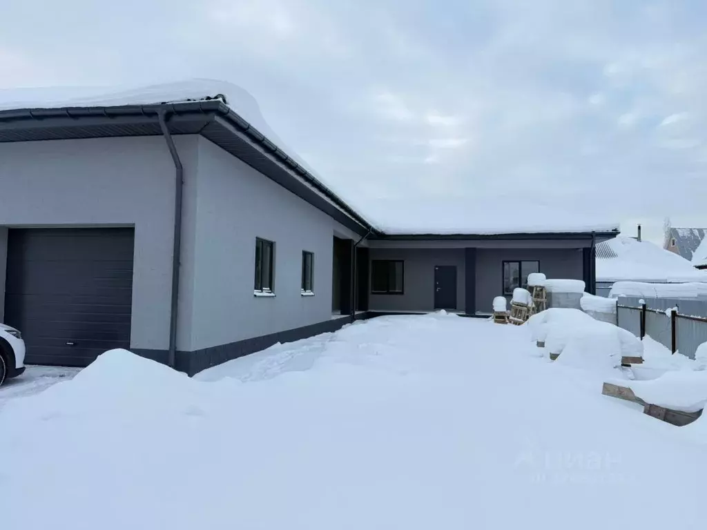 Коттедж в Свердловская область, Белоярский муниципальный округ, с. ... - Фото 1