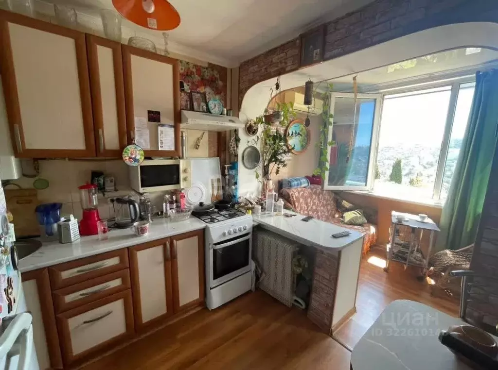 2-к кв. Крым, Ялта ул. Халтурина, 35 (52.0 м) - Фото 1