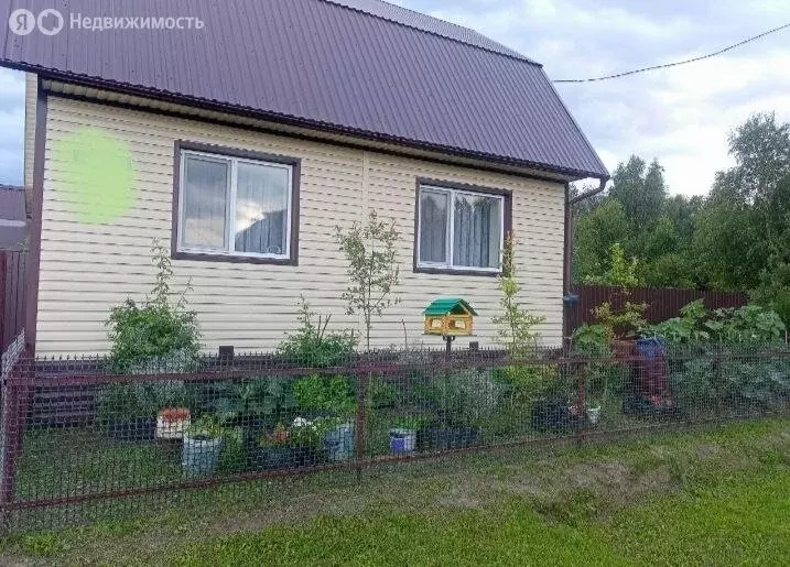 Дом в Тюменская область, село Ярково (76 м) - Фото 1