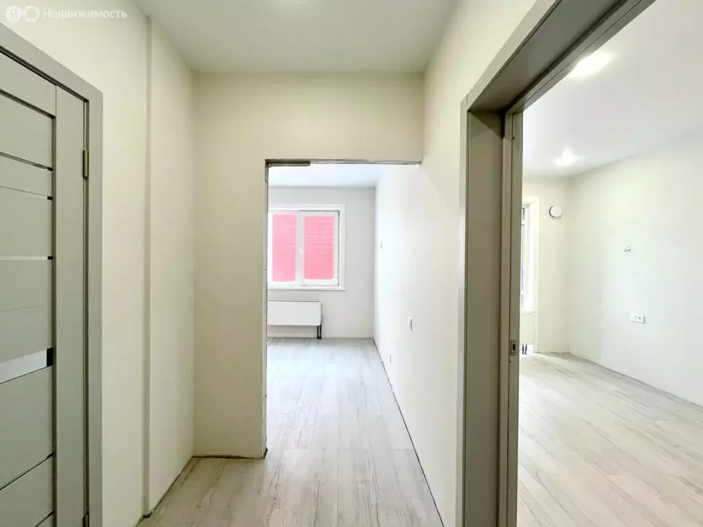 2-комнатная квартира: Иркутск, мкр. Топкинский, 77/1, 77/3 (39 м) - Фото 1