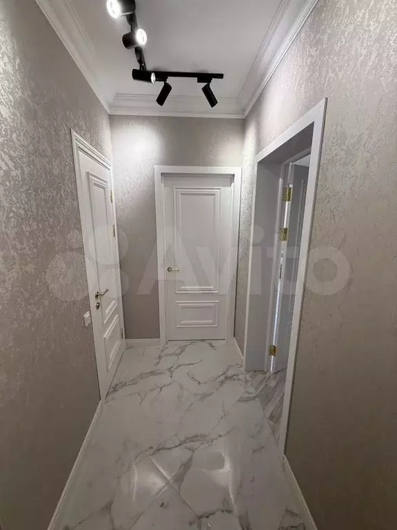 1-к. квартира, 50 м, 5/10 эт. - Фото 1