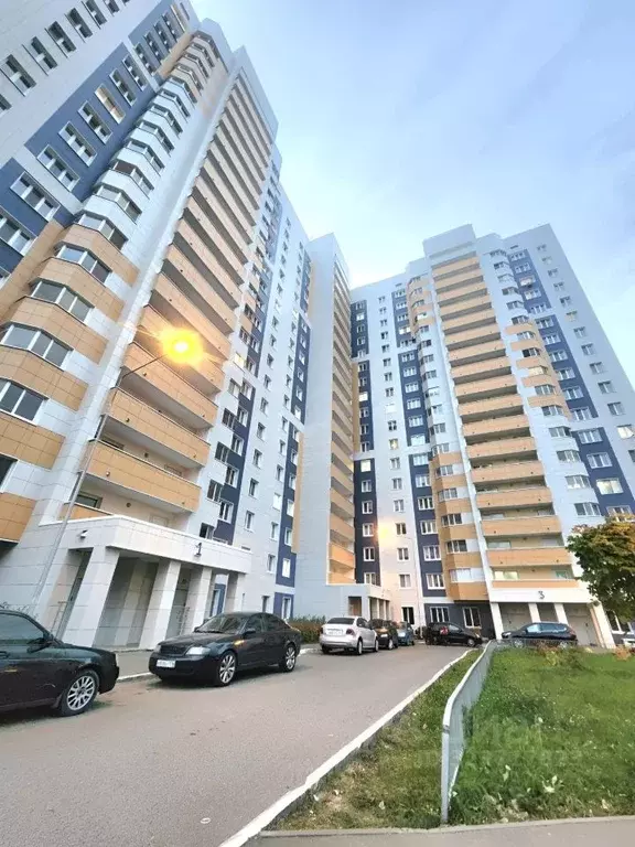 3-к кв. Татарстан, Казань ул. Наиля Юсупова, 5А (84.6 м) - Фото 1