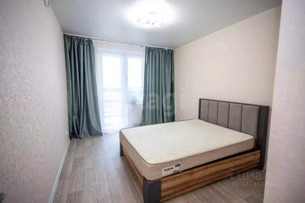 1-к кв. Татарстан, Набережные Челны ул. Шамиля Усманова, 18Г (34.0 м) - Фото 0