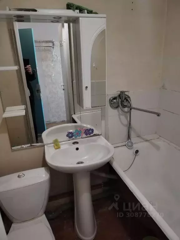 Комната Кемеровская область, Кемерово ул. Сибиряков-Гвардейцев, 21 - Фото 1