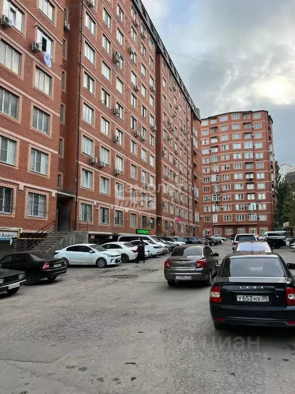 2-к кв. Дагестан, Махачкала ул. Зои Космодемьянской, 54Ж (57.0 м) - Фото 1