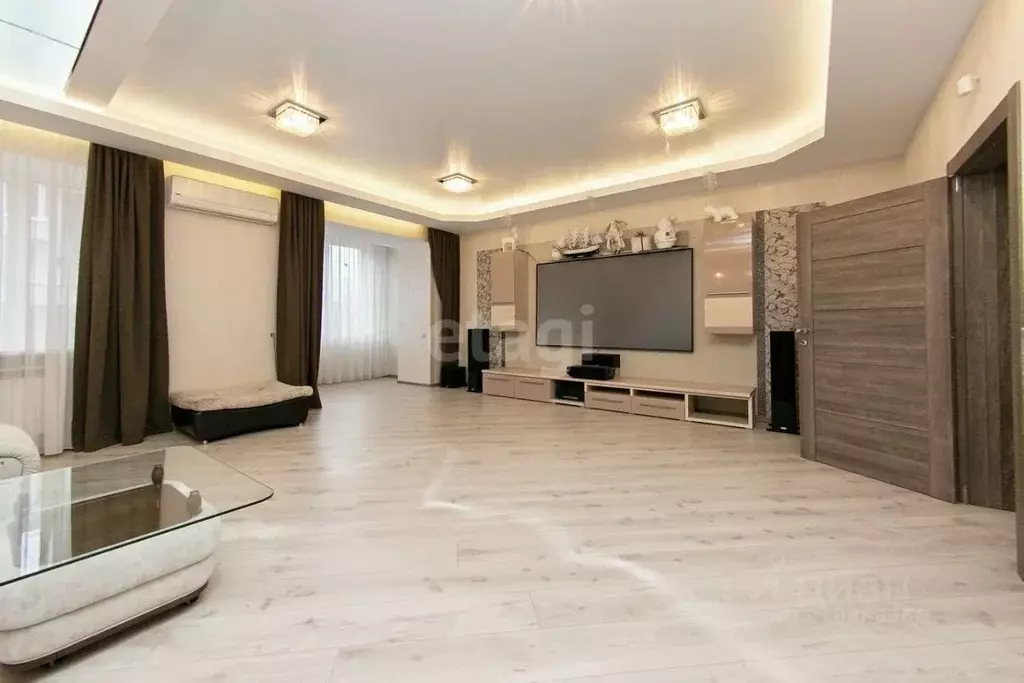 3-к кв. Томская область, Томск Нечевский пер., 21/1 (199.4 м) - Фото 0