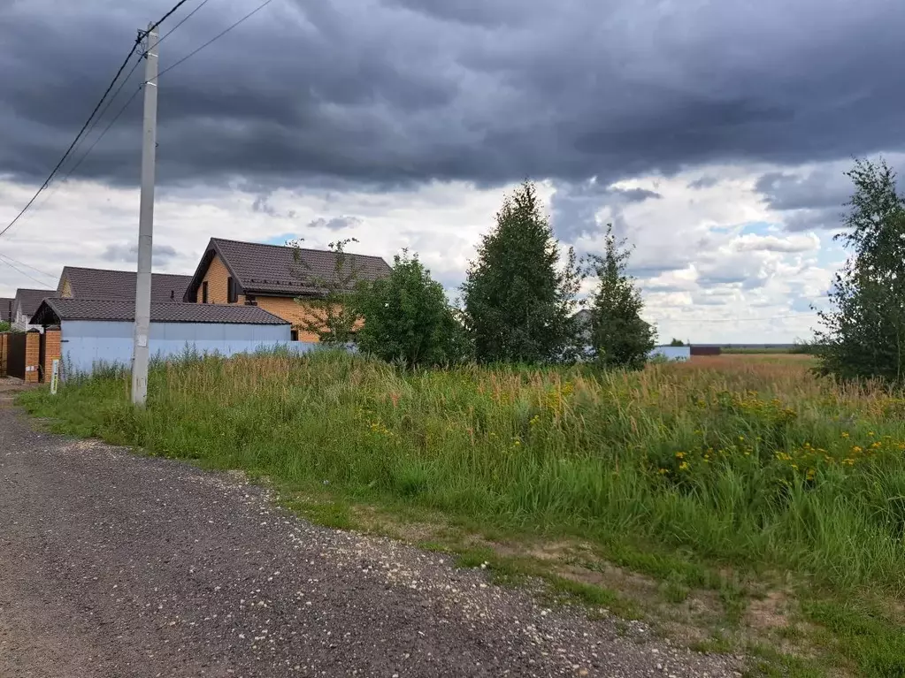 Участок в Московская область, Раменское Кустарная ул., 19 (5.5 сот.) - Фото 0