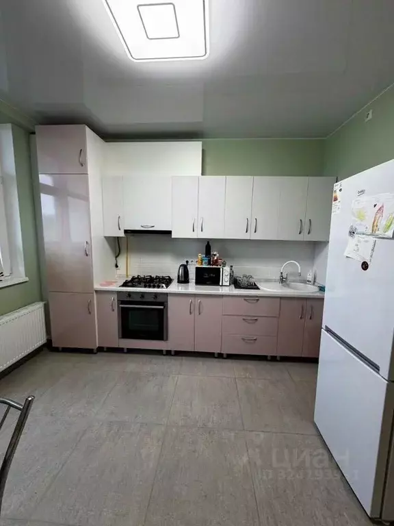 2-к кв. Крым, Симферополь ул. Батурина, 123 (60.0 м) - Фото 1