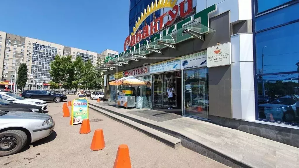 Торговая площадь в Башкортостан, Уфа ул. Юрия Гагарина, 1/3 (180 м) - Фото 0