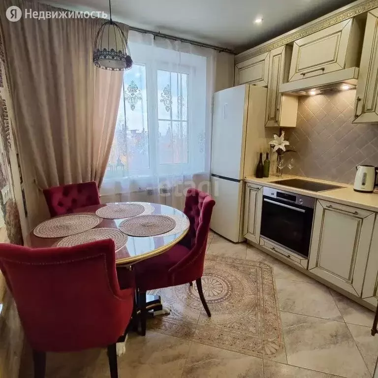 3-комнатная квартира: Челябинск, Знаменская улица, 3б (72.5 м) - Фото 0
