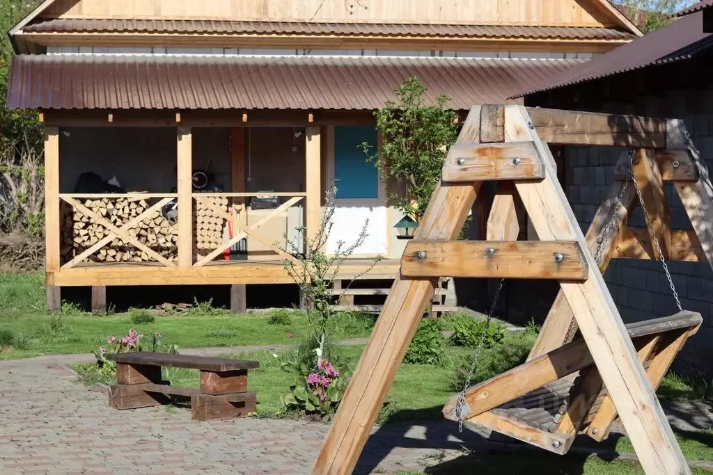 Дом в Алтай, Майминский район, с. Майма Зеленая ул., 51 (80 м) - Фото 1