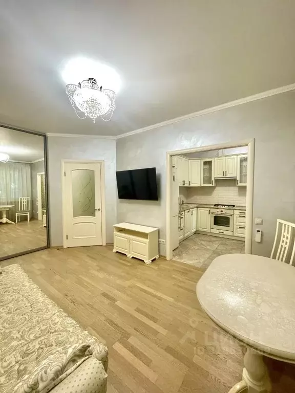 2-к кв. Москва ул. Черняховского, 5К1 (46.0 м) - Фото 0