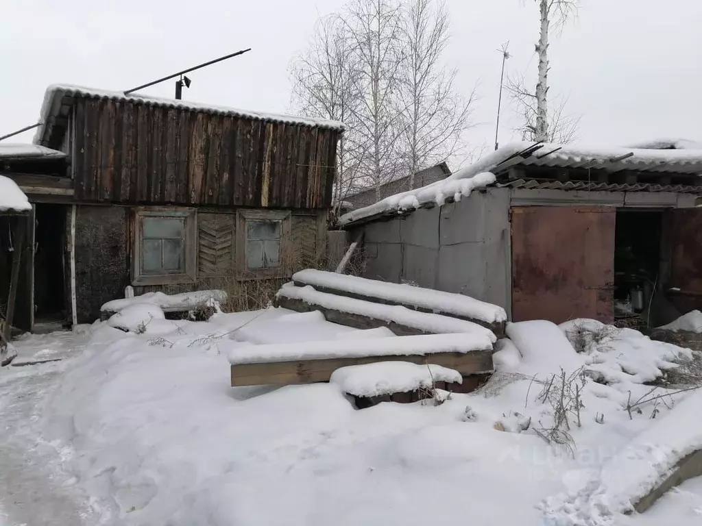Дом в Иркутская область, Иркутск ул. 1-я Батарейная (50 м) - Фото 1