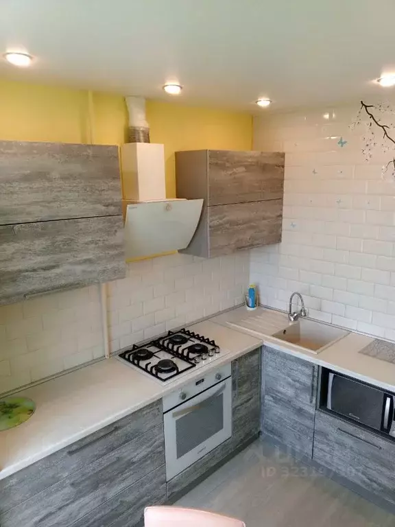 2-к кв. Волгоградская область, Волжский просп. Дружбы, 121 (50.7 м) - Фото 2