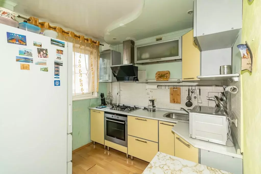 3-к кв. Челябинская область, Челябинск ул. Масленникова, 6 (76.5 м) - Фото 1