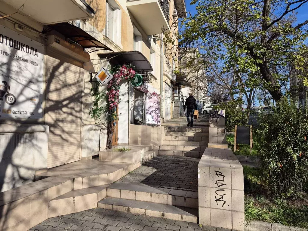 Помещение свободного назначения в Севастополь ул. Очаковцев, 39 (67 м) - Фото 2