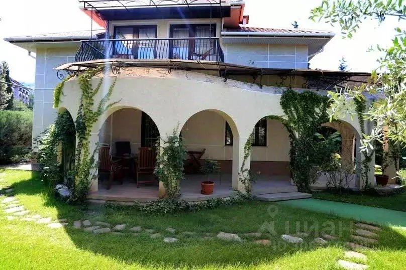 Дом в Крым, Ялта ул. Виноградная, 20 (220 м) - Фото 1
