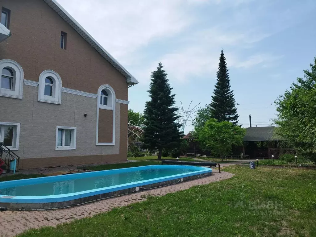Дом в Новосибирская область, Обь Пригородная ул. (650 м) - Фото 1
