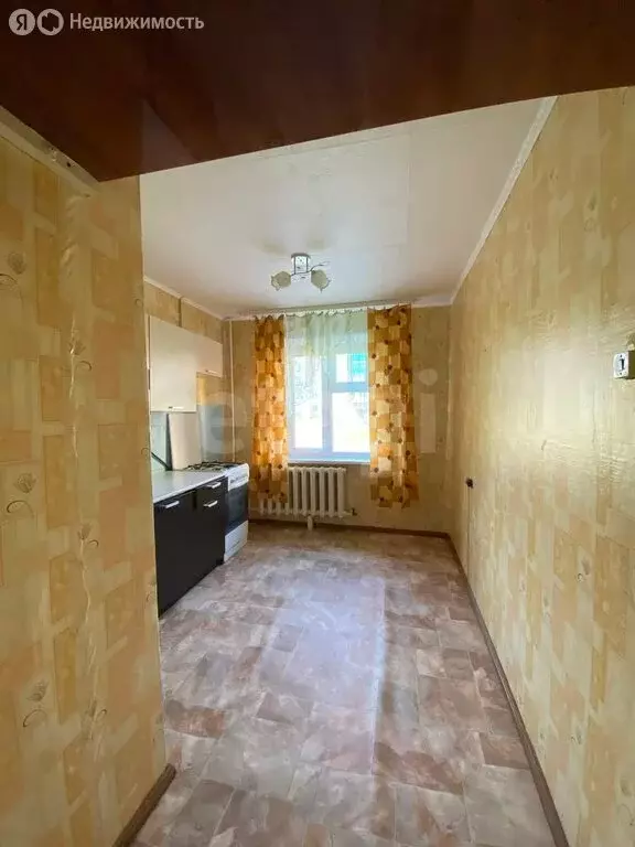 4-комнатная квартира: Туринск, улица Чкалова, 64 (70.6 м) - Фото 1