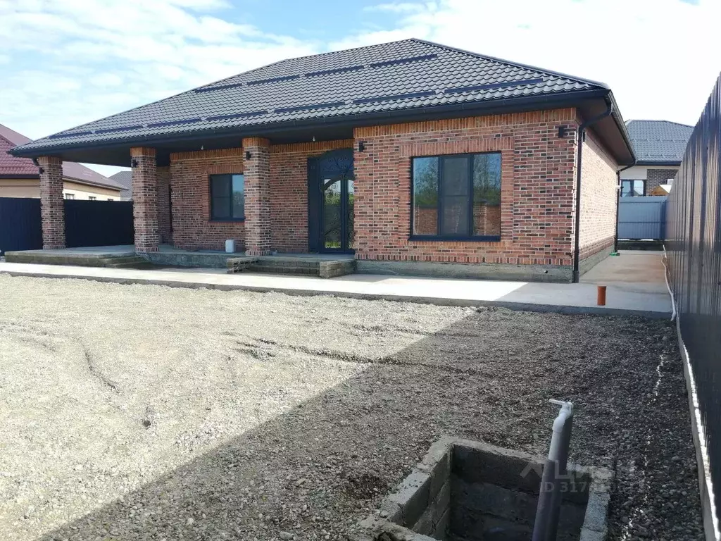 Дом в Адыгея, Майкоп городской округ, пос. Западный ул. Громова (167 ... - Фото 1