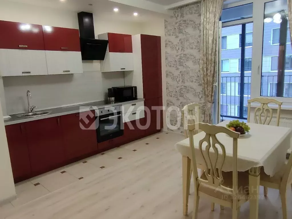 2-к кв. Санкт-Петербург Кременчугская ул., 11К1 (65.6 м) - Фото 0