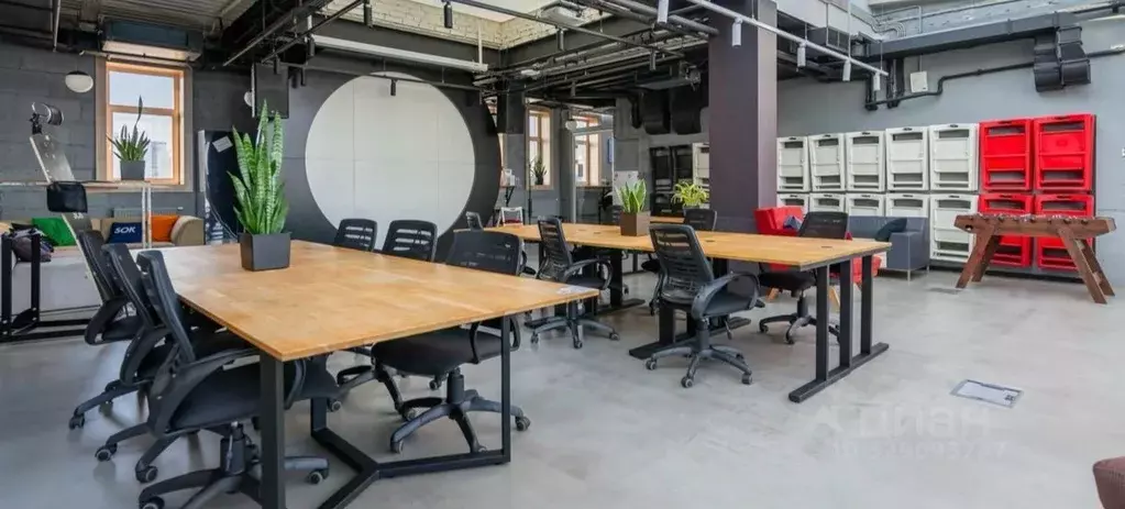 Офис в Москва ул. Земляной Вал, 8 (216 м) - Фото 1