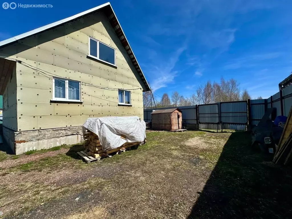 Дом в село Безруково, Коммунальная улица (113 м) - Фото 1