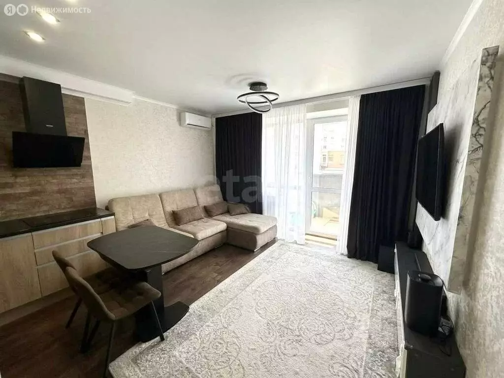 2-комнатная квартира: Стерлитамак, улица Рашита Кудашева, 1 (59.7 м) - Фото 2