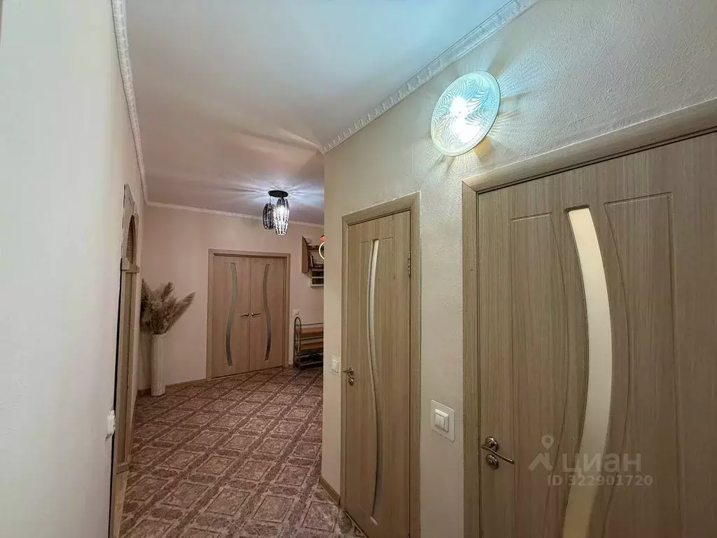 2-к кв. Саха (Якутия), Якутск ул. Петра Алексеева, 83/20 (77.0 м) - Фото 2